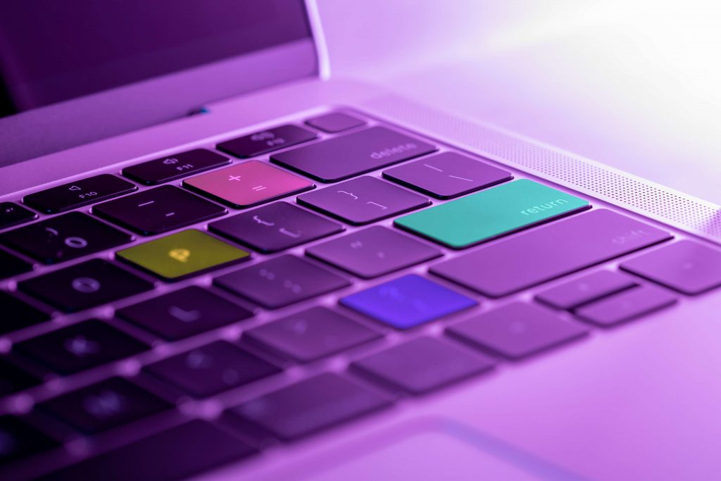 gratisography-laptop-colorful-keys