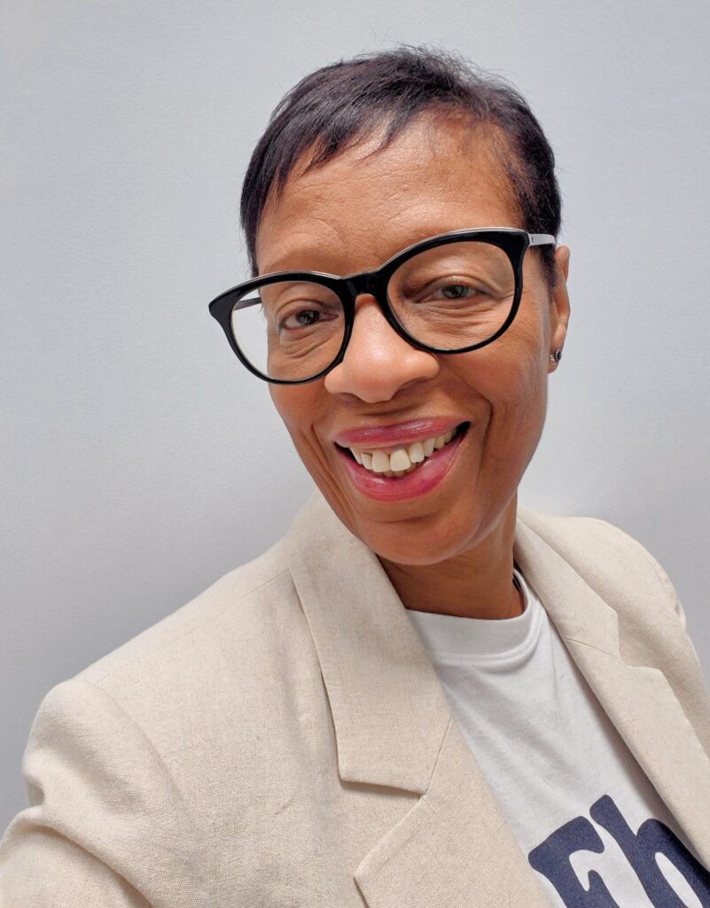 Polly Todd The Leader Assistant 