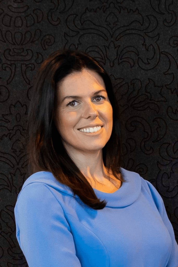 Fiona Kelly Headshot The Leader Assistant Podcast